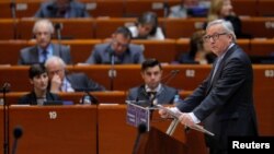 European Commission President Jean-Claude Juncker addresses the Parliamentary of the Council of Europe in Strasbourg, France, April 19, 2016.