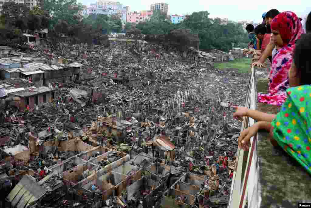 قدرتی آفات سے نمٹنے کے ادارے کے جونیئر افسر انعام الرحمان کے مطابق آتشزدگی کے واقعے میں 1200 گھروں کو نقصان پہنچا جب کہ 750 گھر مکمل طور پر جل کر خاکستر ہوگئے ہیں۔ 