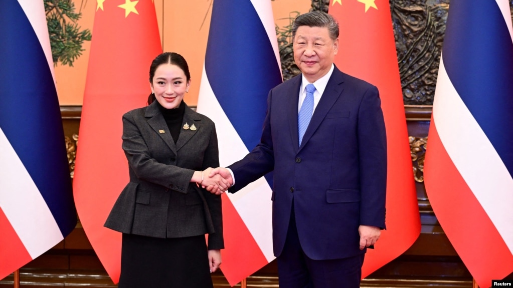 Thủ tướng Thái Lan Paetongtarn Shinawatra và ông Tập trong cuộc gặp hôm 6/2.