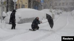 Sneg u Madridu, u Španiji, 9. januar 2021. godine (Foto: AP/Paul White)