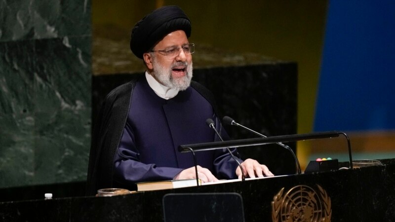 Le président iranien demande aux Etats-Unis de mettre fin à leurs sanctions contre Téhéran