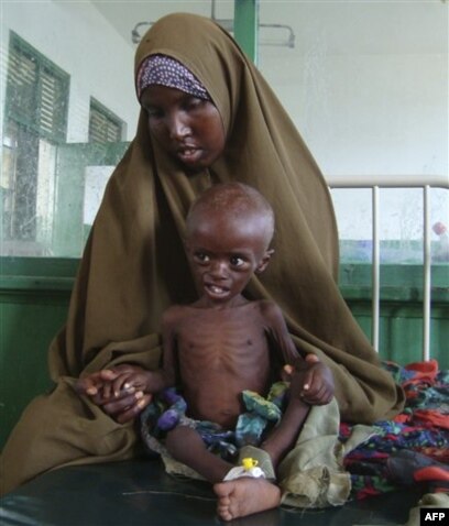 Tuxumlarni qiynash Minusinskda jinsiy aloqa