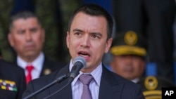 ARCHIVO - El presidente de Ecuador, Daniel Noboa, habla durante un acto oficial en Quito, el 22 de enero de 2024.