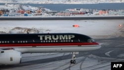 FILE - An aircraft said to be carrying Donald Trump Jr., son of the U.S. president-elect, arrives in Nuuk, Greenland, on Jan. 7, 2025.