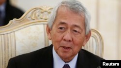 FILE - Philippine Foreign Minister Perfecto Yasay during a meeting with Russian Foreign Minister Sergei Lavrov (not pictured) in Moscow, Russia, Dec. 5, 2016. 