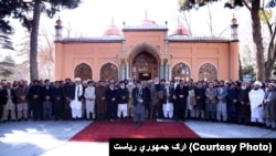 رئیس جمهورغنی،پس از ادای نماز جمعه در مسجد ارگ، در سخنرانی گفت که افغانستان تقاضای "عمل واضح و مشخص" را از جانب پاکستان دارد.