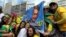 巴西總統競選中領先的候選人博爾索納羅（Jair Bolsonaro）支持者10月21日為其造勢。