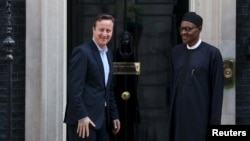 Shugaba Buhari tare da Farai Ministan Ingila David Cameron