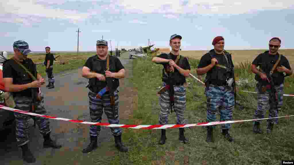 An Harbo Jirgin Saman Kasar Malaysia, Donetsk, Ukriane, 20 Yuli, 2014.