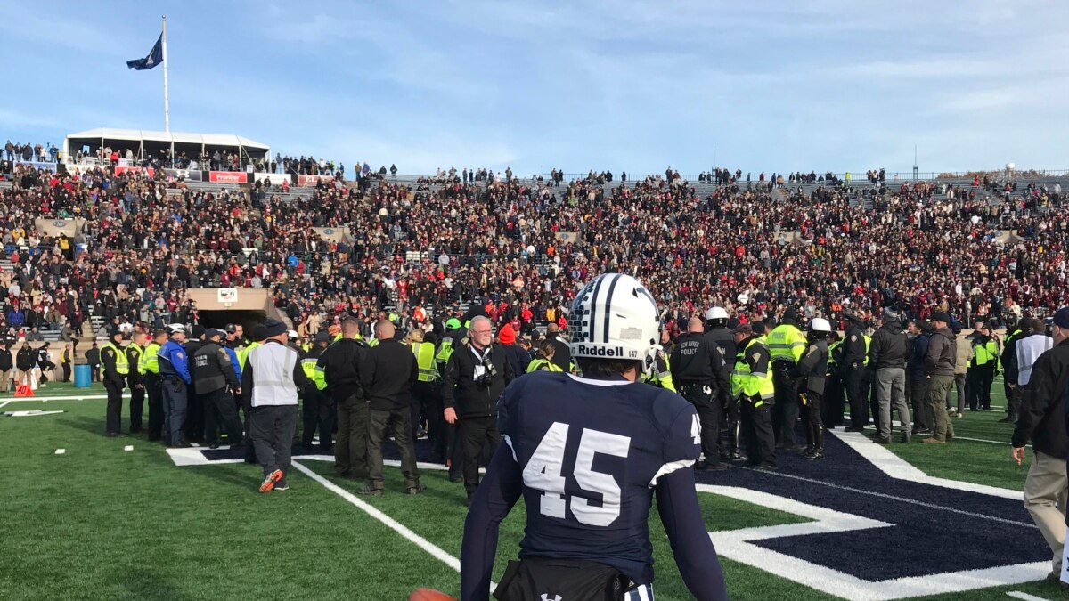 HarvardYale Game Delayed at Halftime by Student Protest