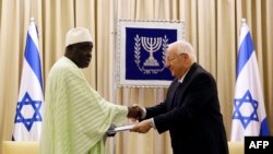 Shugaban Limaman Senegal Imam Oumar da shugaban kasar Israila Reuven Rivlin