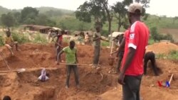 Des tensions augmentent au Cameroun à cause de l'accès aux mines d'or (vidéo)