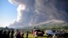 Erupsi gunung Sinabung di Karo, Sumatera Utara, Selasa, 2 Maret 2021. 