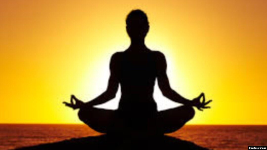 Mindfulness atau kendali terhadap pikiran berdasarkan meditasi dan yoga, merupakan salah satu cara terbaik untuk mengedalikan rasa sakit (foto: ilustrasi). 