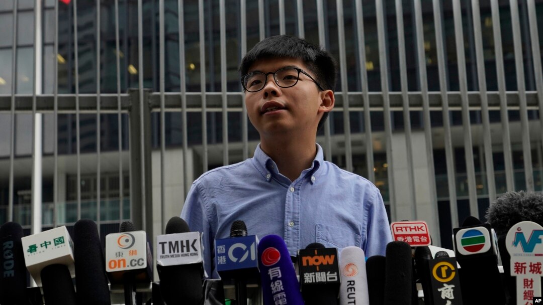 香港眾志秘書長黃之鋒2019年10月29日在記者會上講話。