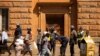Armée et police dissuadent les manifestants au Zimbabwe