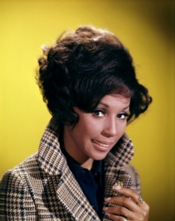 FILE - This 1972 file image shows singer and actress Diahann Carroll.
