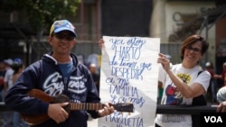 En fotos: Marchas a favor y en contra de Nicolás Maduro en Venezuela y EE.UU.