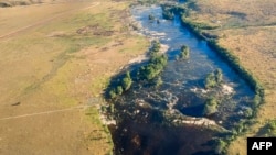 Vista aérea de la sabana Rupununi, al oeste de Guyana, cerca de la frontera con Brasil y Venezuela, tomada en abril de este año. Tanto Guyana como Venezuela se disputan 159.000 kilómetros cuadrados, un territorio rico en recursos minerales y energéticos.