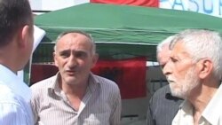 Ish të burgosurit politikë grevë urie për dëmshpërblimet