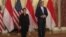 Menlu Indonesia Retno Lestari Marsudi (kiri) bersama Menlu Amerika John Kerry di Washington DC, Senin pagi 21/9 (VOA/Eva Mazrieva)