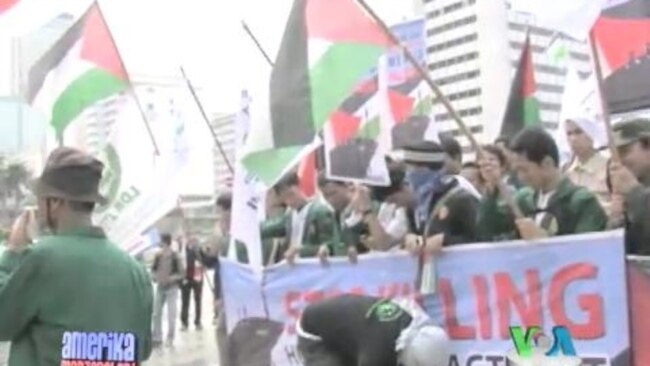 Amerika urushlarni bas qilsin, deydi musulmonlar/US, wars and muslims