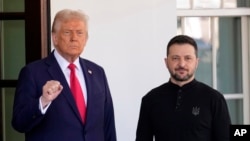 Donald Trump e Volodymyr Zelenskyy