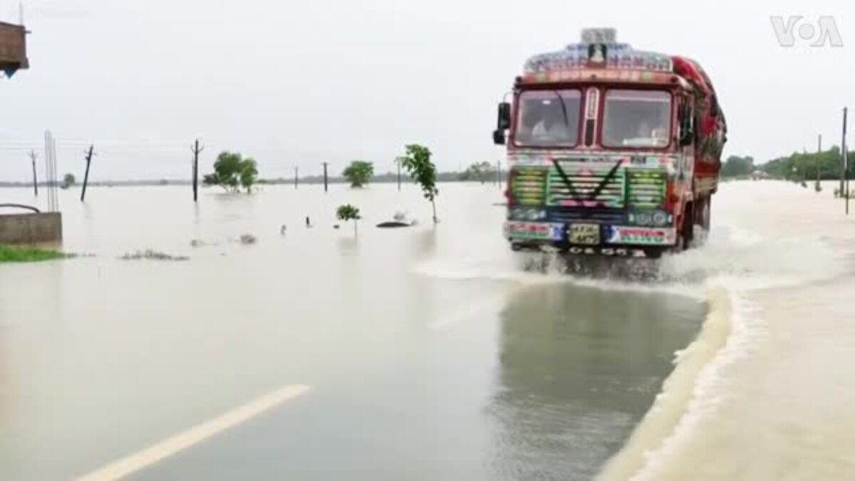 Heavy Rains In Eastern India Flood Highway, Disrupt Movement