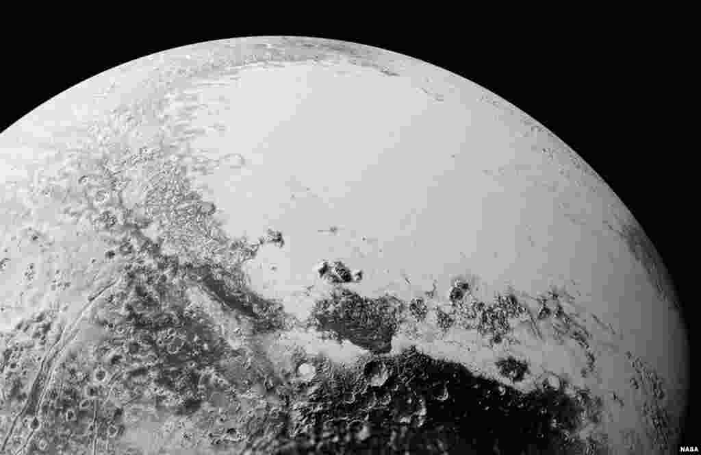 This synthetic perspective view of Pluto, based on the latest high-resolution images to be downlinked from NASA’s New Horizons spacecraft, shows what you would see if you were approximately 1,100 miles (1,800 kilometers) above Pluto’s equatorial area, loo