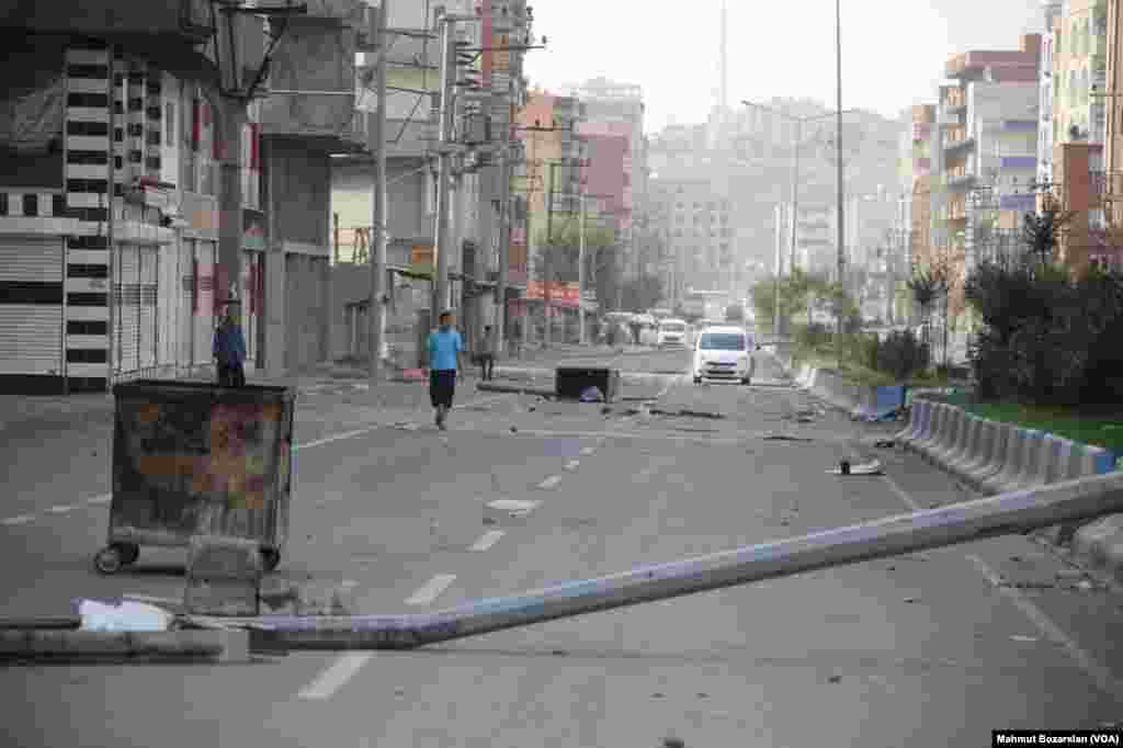 The town of Cizre in southteastern Turkey after weeklong curfew lifted