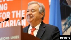 Sekjen PBB Antonio Guterres memberikan keterangan kepada media seusai KTT untuk Krisis Kemanusiaan di Yaman, di Jenewa, Swiss, 3 April 2018. 