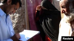 د سرشمېرنې او کورشمېرنې دوېم پړاؤ د خېبرپښتونخوا په ۱۸ ضلعو، د بلوچستان په ۱۷، سندهـ او پنجاب ۲۱، ۲۱، او ازادکشيمر او ګلګت بلتستان کې پیل شوی دی