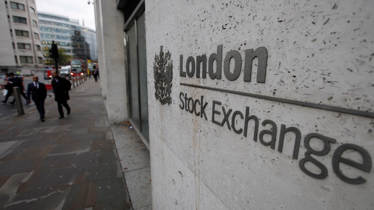 Stocks, Oil Tumble on Virus Variant Fears, Safe Havens Gain - Vimarsana News