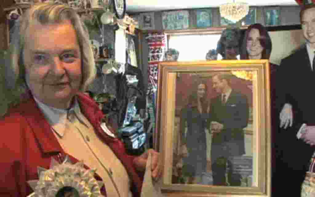 In a quiet suburb of London, Margaret Tyler has pretty much every piece of Royal memorabilia ever produced - more than 10,000 pieces in all.