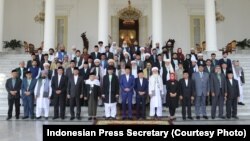 Puluhan ulama dari tiga negara hadiri Konferensi Ulama Trilateral di Istana Bogor, hari Jumat (11/5) (foto: Indonesian Press Secretary)