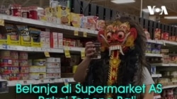 Ke Supermarket AS Pakai Topeng Bali