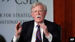 Mantan penasihat keamanan nasional AS, John Bolton, dalam diskusi di Center for Strategic and International Studies di Washington, 30 September 2019. 