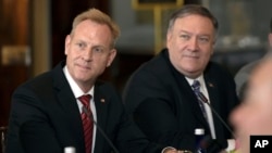 Pejabat sementara Menhan AS Patrick Shanahan dan Menlu Mike Pompeo