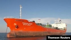 이란 혁명수비대가 해양 오염을 이유로 호르무즈 해협 오만 인근 해역에서 나포한 한국 유조선 '한국케미'호.