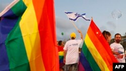 Une manifestation pour la GPA pour tous, à Tel Aviv, le 22 juillet 2018.