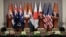 美国国务卿卢比奥、澳大利亚外长黄英贤、日本外相茂木敏充和印度外长苏杰生在印度新德里海得拉巴府参加四方对话外长会议后出席联合记者会。(2026年5月26日)