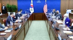 방한 중인 웬디 셔먼 미국 국무부 부장관이 23일 서울 외교부 청사에서 최종건 한국 외교부 1차관과 제9차 외교차관 전략대화를 했다.