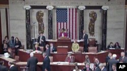 智囊机构和国会间有人员流动