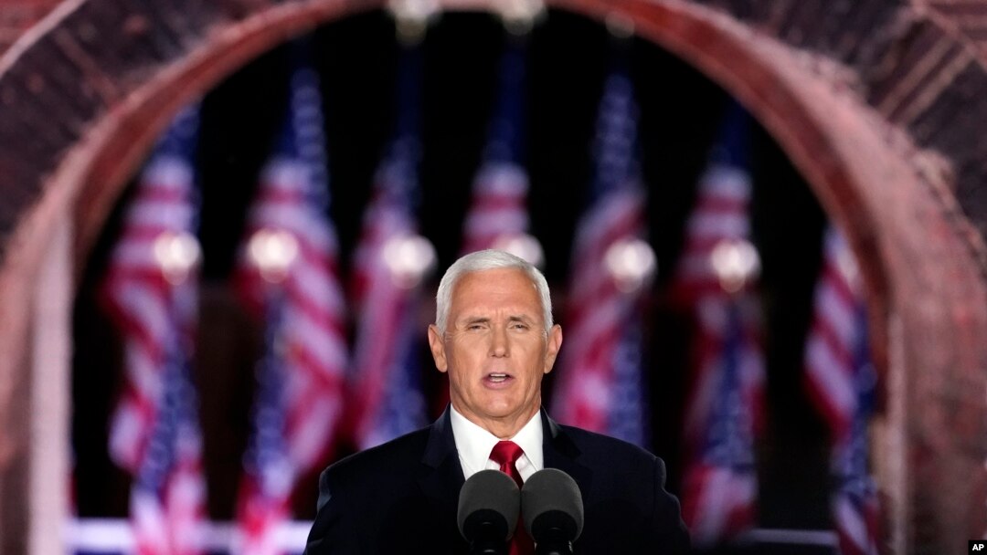 Phó TT Mike Pence phát biểu trong ngày thứ 3 của Đại hội Toàn quốc Đảng Cộng hòa, tại Fort McHenry, ngày thứ Tư 26/8/2020. (AP Photo/Andrew Harnik)