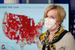 Doctora Deborah Birx, coordinadora de la Casa Blanca para la Respuesta al Coronavirus, habla en conferencia de prensa en Washington, el jueves 19 de noviembre de 2020.