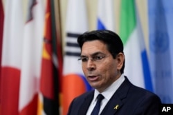 Duta Besar Israel untuk Perserikatan Bangsa-Bangsa Danny Danon, di markas besar PBB, Selasa, 24 September 2024. (Julia Demaree Nikhinson/AP)