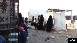 Many mothers in al-Hol Camp say they want their sons to grow up to be the next generation of IS fighters, in Syria, Feb. 18, 2020. (Heather Murdock/VOA)