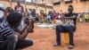 Johnyto, chanteur du pénitencier au Burkina