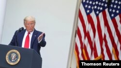 El presidente Donald Trump durante una rueda de prensa celebrada en el Jardín de las Rosas de la Casa Blanca, el 26 de mayo de 2020.
