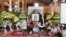 The funeral of Chan Soveth, human rights investigator for local NGO, Adhoc, at the Koul Ta Tung pagoda, on the outskirts of Phnom Penh, Cambodia,December 11, 2014. (Nov Povleakhena/VOA Khmer)
